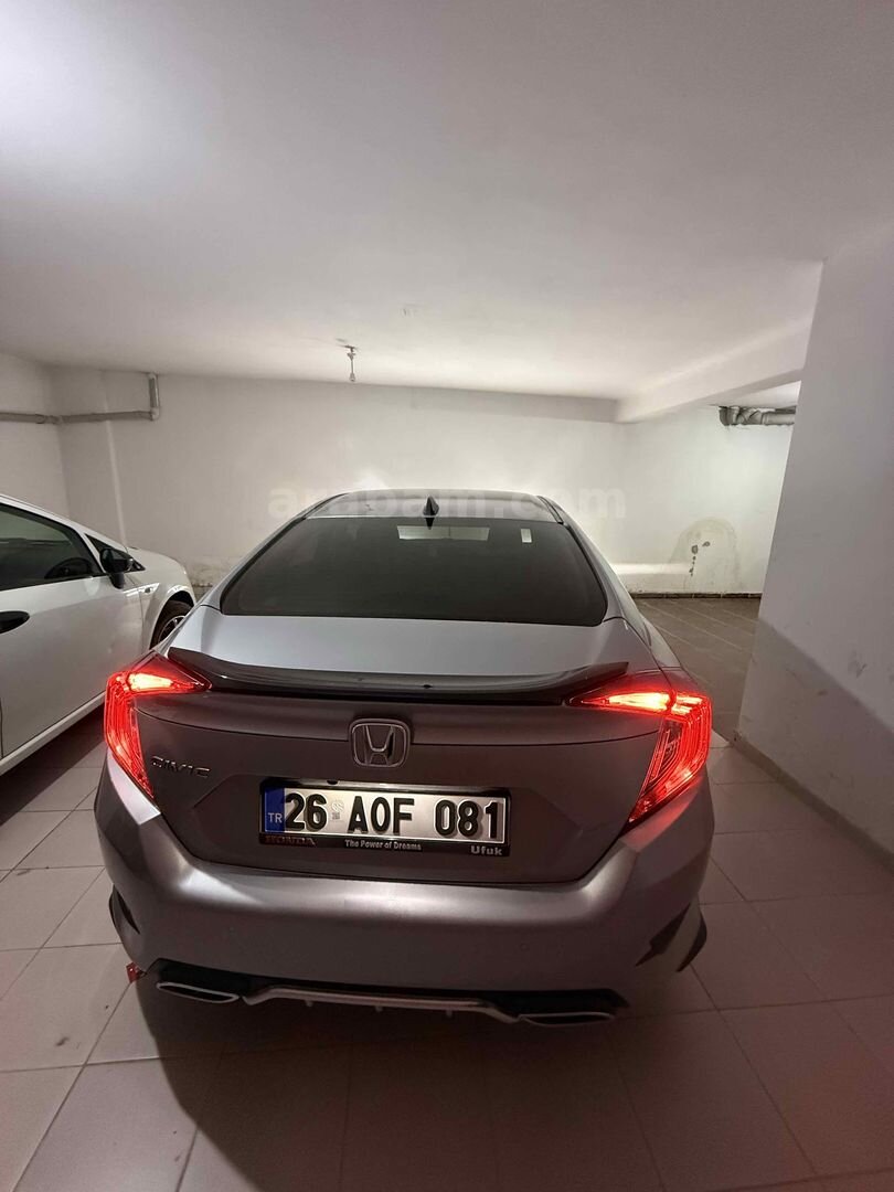 Sahibinden Honda Civic 1.6i VTEC Eco Elegance 2020 Model Eskişehir 21.000 km Gri (Gümüş) 4