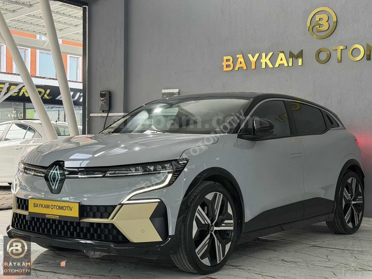 Galeriden Renault Megane E-Tech Iconic 2023 Model Isparta 66.000 km Gri 1