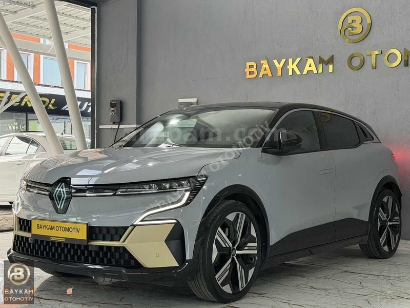 Galeriden Renault Megane E-Tech Iconic 2023 Model Isparta 66.000 km Gri