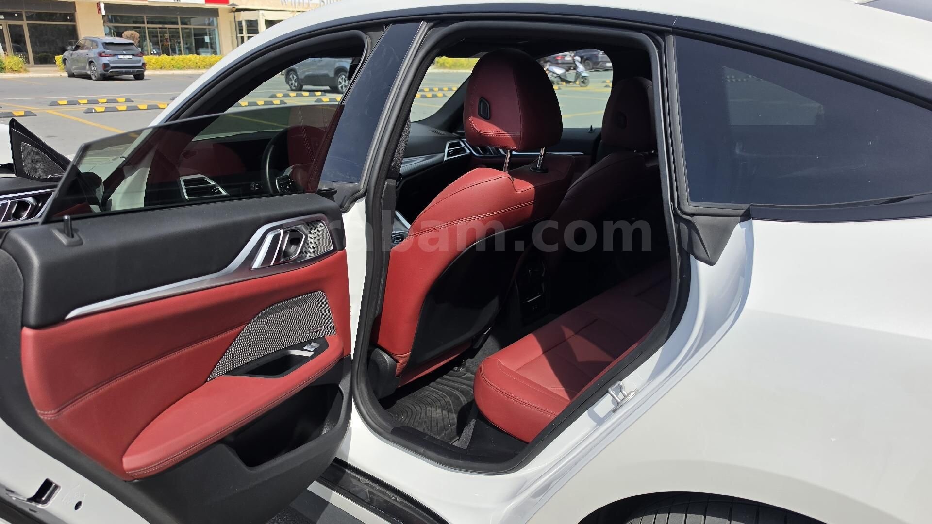 Sahibinden BMW i Serisi i4 eDrive 40 M Sport 2024 Model İstanbul 32.000 km Beyaz 6