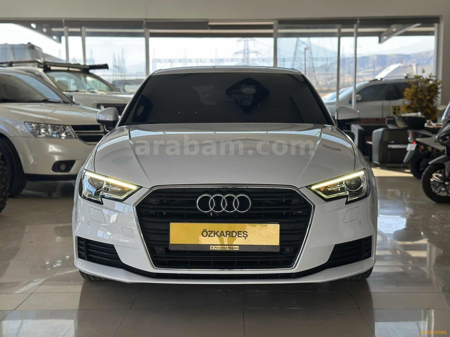 Galeriden Audi A3 Sportback 1.0 TFSI Dynamic 2018 Model Denizli 80.000 km Beyaz 7