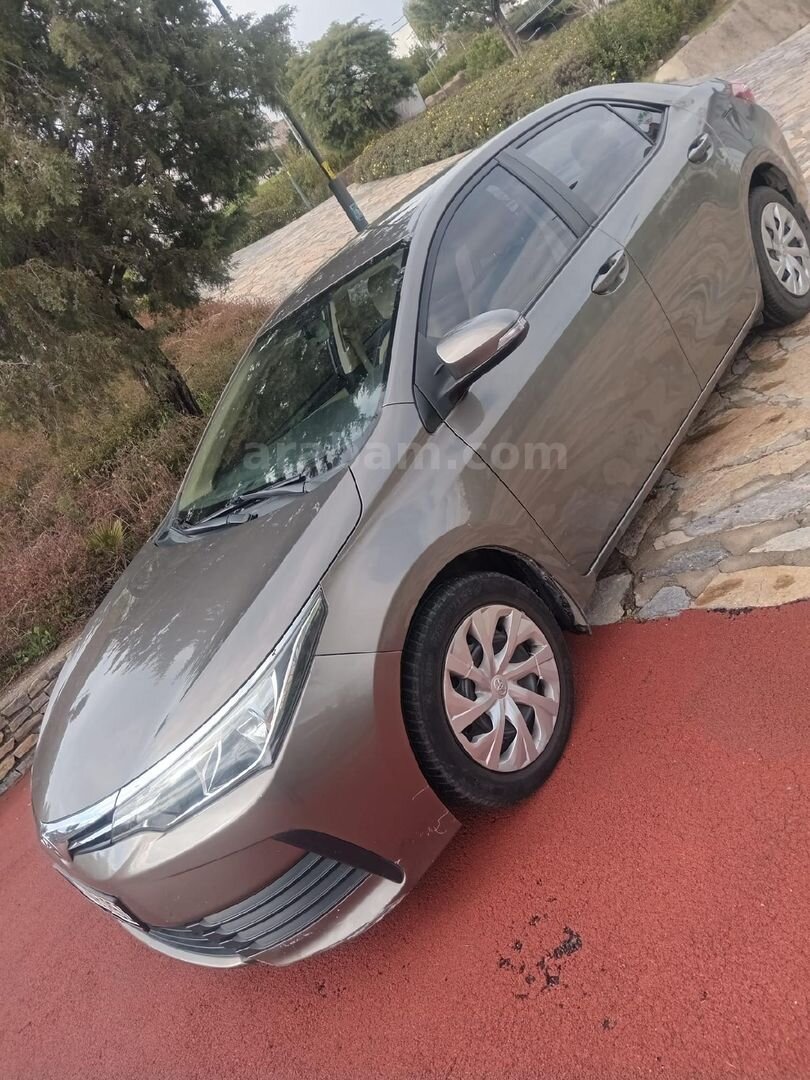 Sahibinden Toyota Corolla 1.33 Life 2017 Model İzmir 92.600 km Kahverengi 6