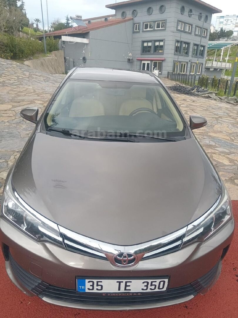 Sahibinden Toyota Corolla 1.33 Life 2017 Model İzmir 92.600 km Kahverengi 4