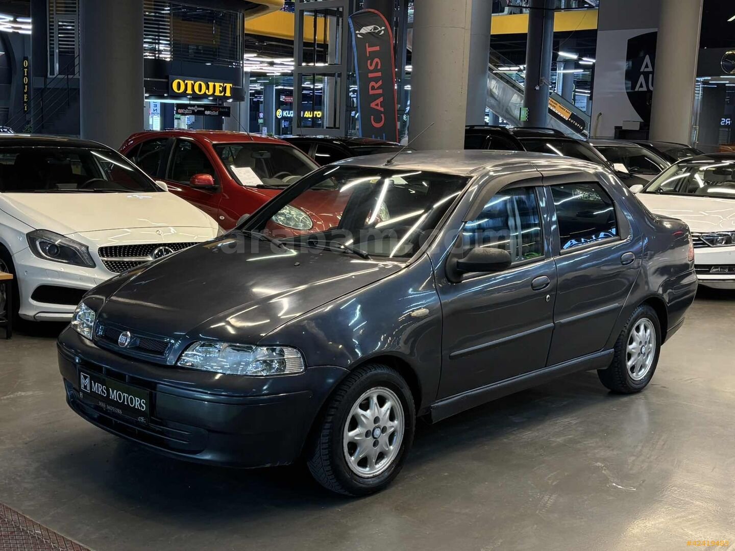 Galeriden Fiat Albea 1.3 Multijet EL 2004 Model İstanbul 311.000 km Füme 4
