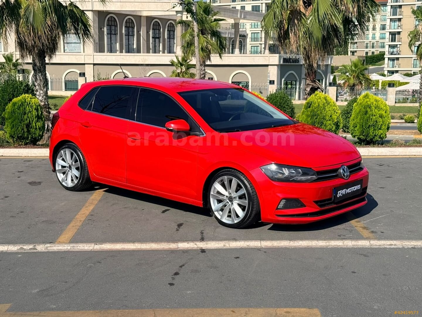 Galeriden Volkswagen Polo 1.0 TSi Comfortline 2017 Model İstanbul 190.000 km Kırmızı 3