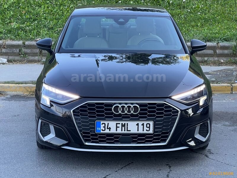 Galeriden Audi A3 Sedan 35 TFSI Advanced 2022 Model İstanbul 81.000 km Siyah