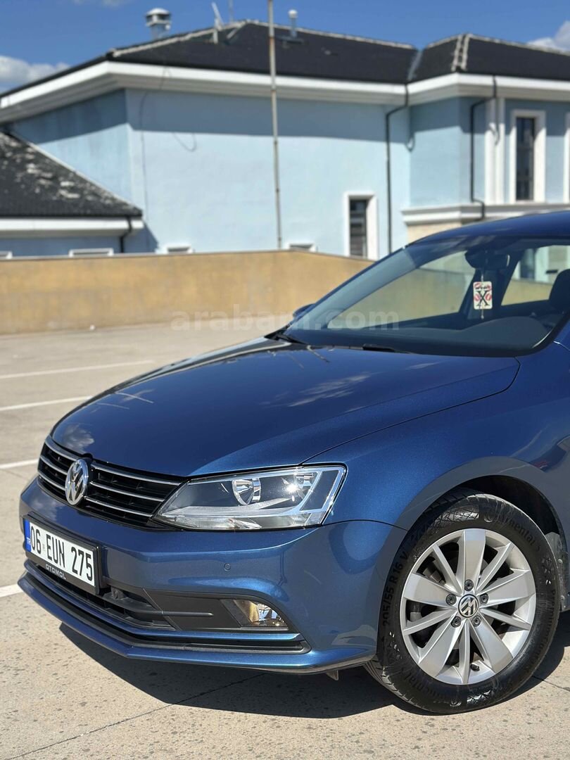Sahibinden Volkswagen Jetta 1.4 TSi BlueMotion Comfortline 2017 Model Kütahya 87.000 km Mavi (metalik) 3