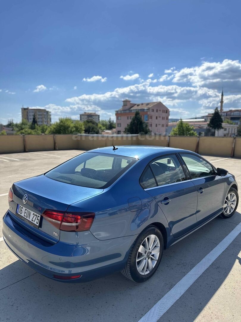 Sahibinden Volkswagen Jetta 1.4 TSi BlueMotion Comfortline 2017 Model Kütahya 87.000 km Mavi (metalik) 5