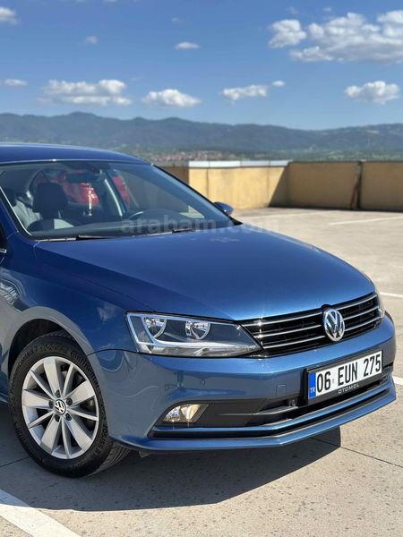 Sahibinden Volkswagen Jetta 1.4 TSi BlueMotion Comfortline 2017 Model Kütahya 87.000 km Mavi (metalik)