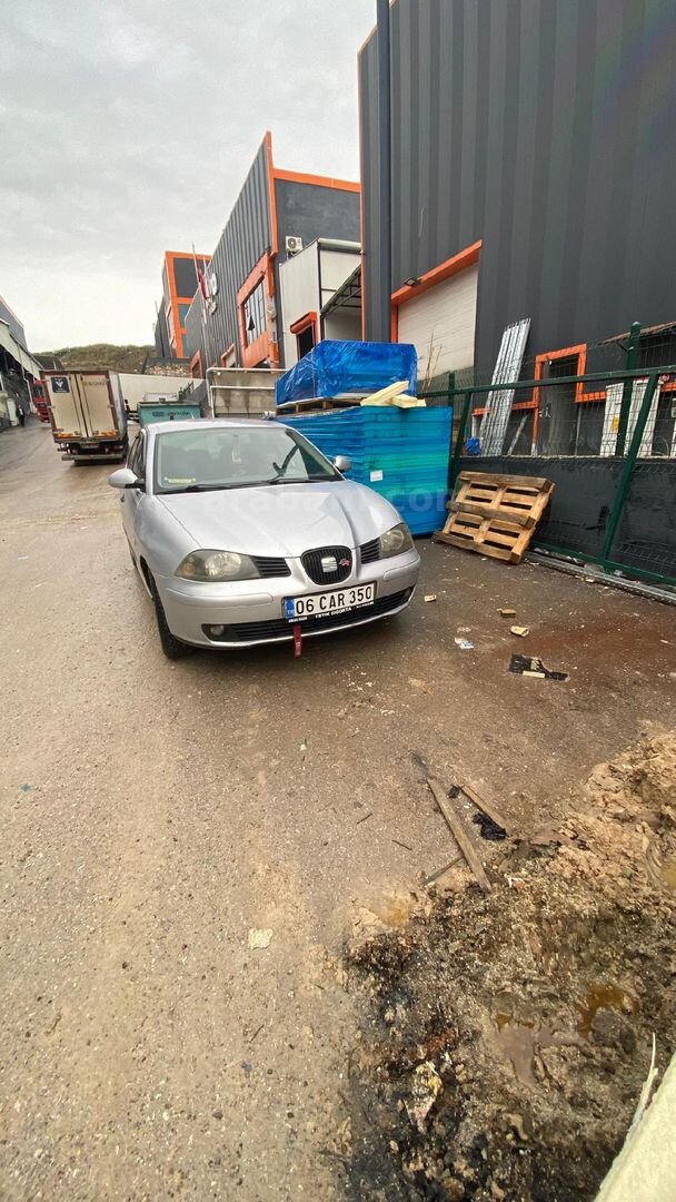 Sahibinden Seat Cordoba 1.4 Basic 2005 Model Ankara 269.000 km Gri 7