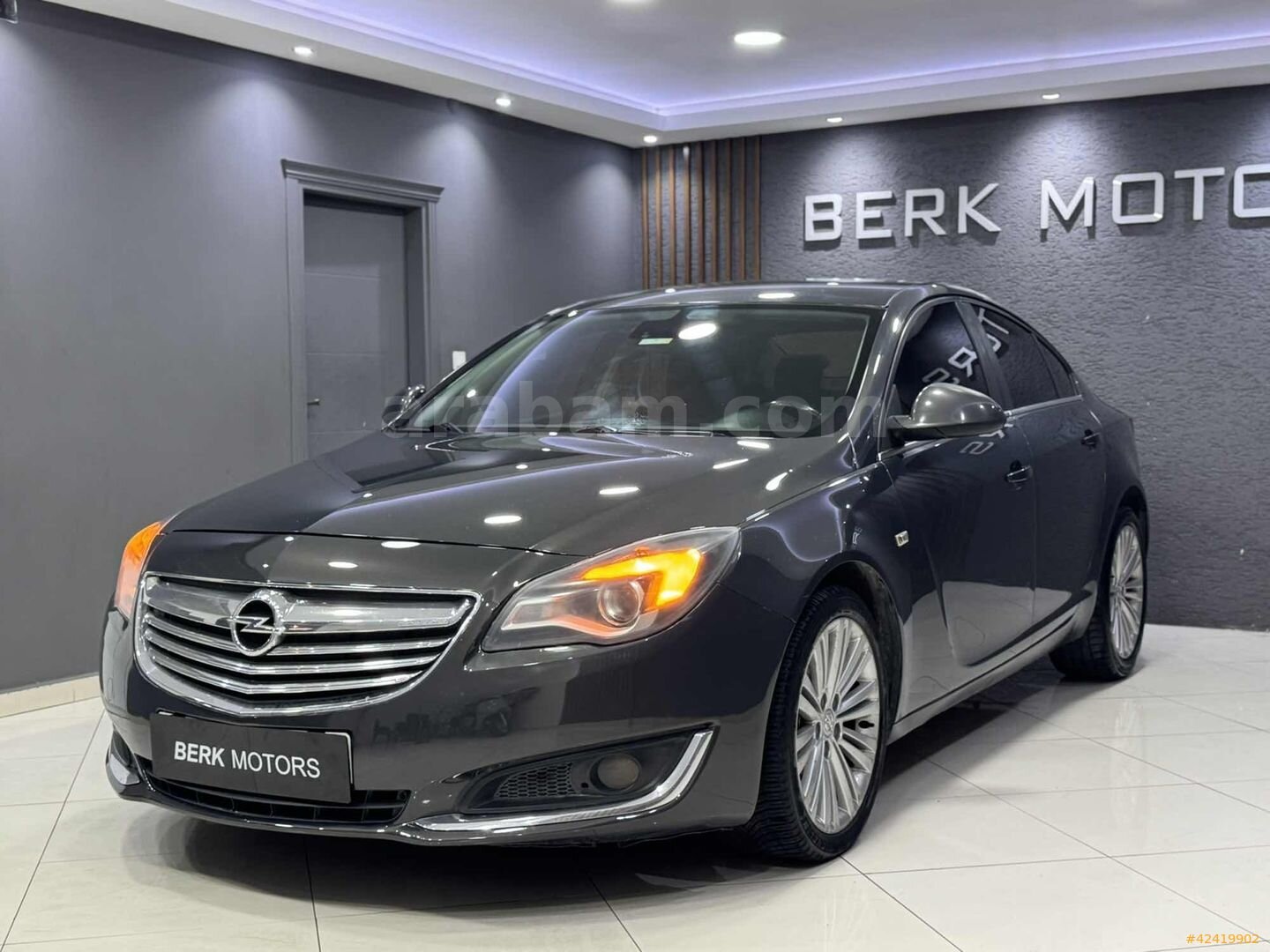 Galeriden Opel Insignia 2.0 CDTI Edition 2013 Model İstanbul 212.000 km Füme 5