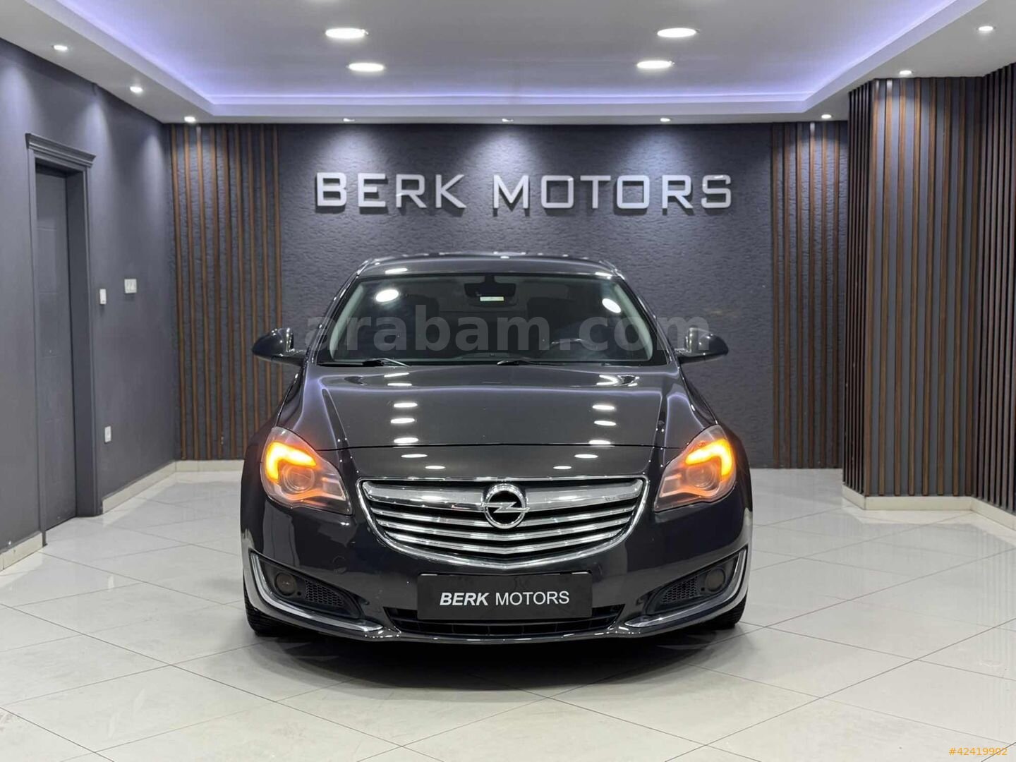 Galeriden Opel Insignia 2.0 CDTI Edition 2013 Model İstanbul 212.000 km Füme 4