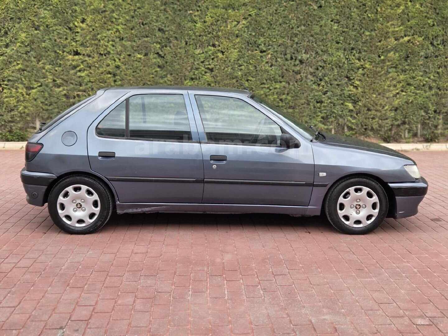 Sahibinden Peugeot 306 1.4 XR 1993 Model Eskişehir 249.000 km Mavi (metalik) 5