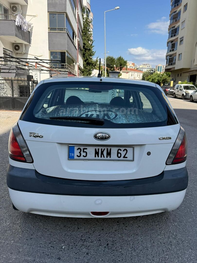 Sahibinden Kia Rio 1.5 CRDi EX Comfort 2007 Model İzmir 351.000 km Beyaz 2