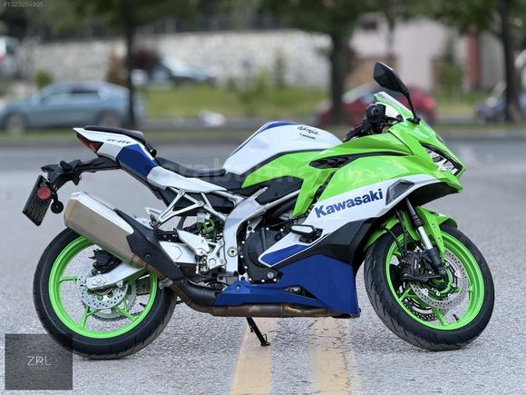 Galeriden Kawasaki Ninja ZX-4RR 40. yıl 2024 Model Ankara 9.000 km