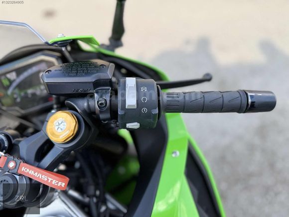 Galeriden Kawasaki Ninja ZX-4RR 40. yıl 2024 Model Ankara 9.000 km
