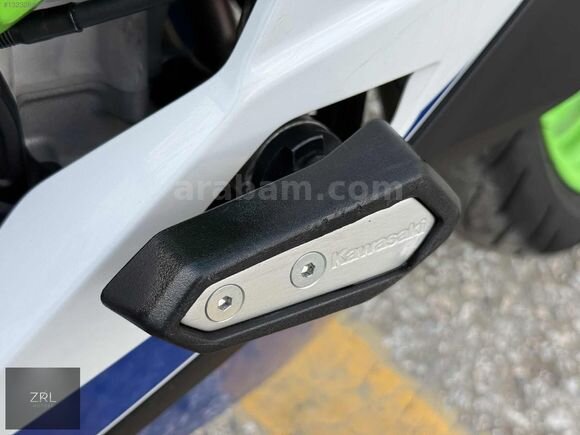 Galeriden Kawasaki Ninja ZX-4RR 40. yıl 2024 Model Ankara 9.000 KM