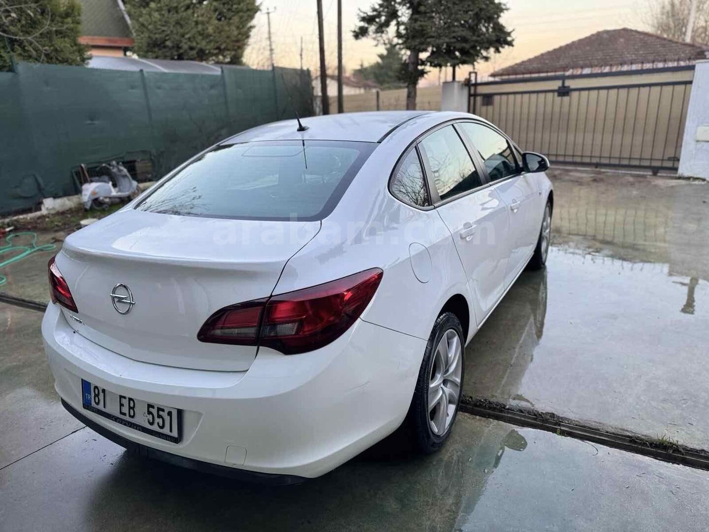Sahibinden Opel Astra 1.6 Edition 2015 Model Düzce 160.000 km Beyaz 4