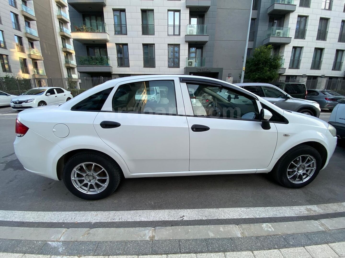 Sahibinden Fiat Linea 1.4 Fire Active 2008 Model İstanbul 297.000 km Beyaz 6