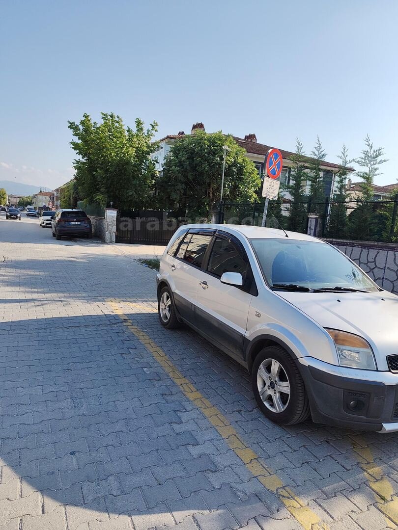 Sahibinden Ford Fusion 1.4 TDCi Urbanite 2009 Model Sakarya 150.000 km Gri 1