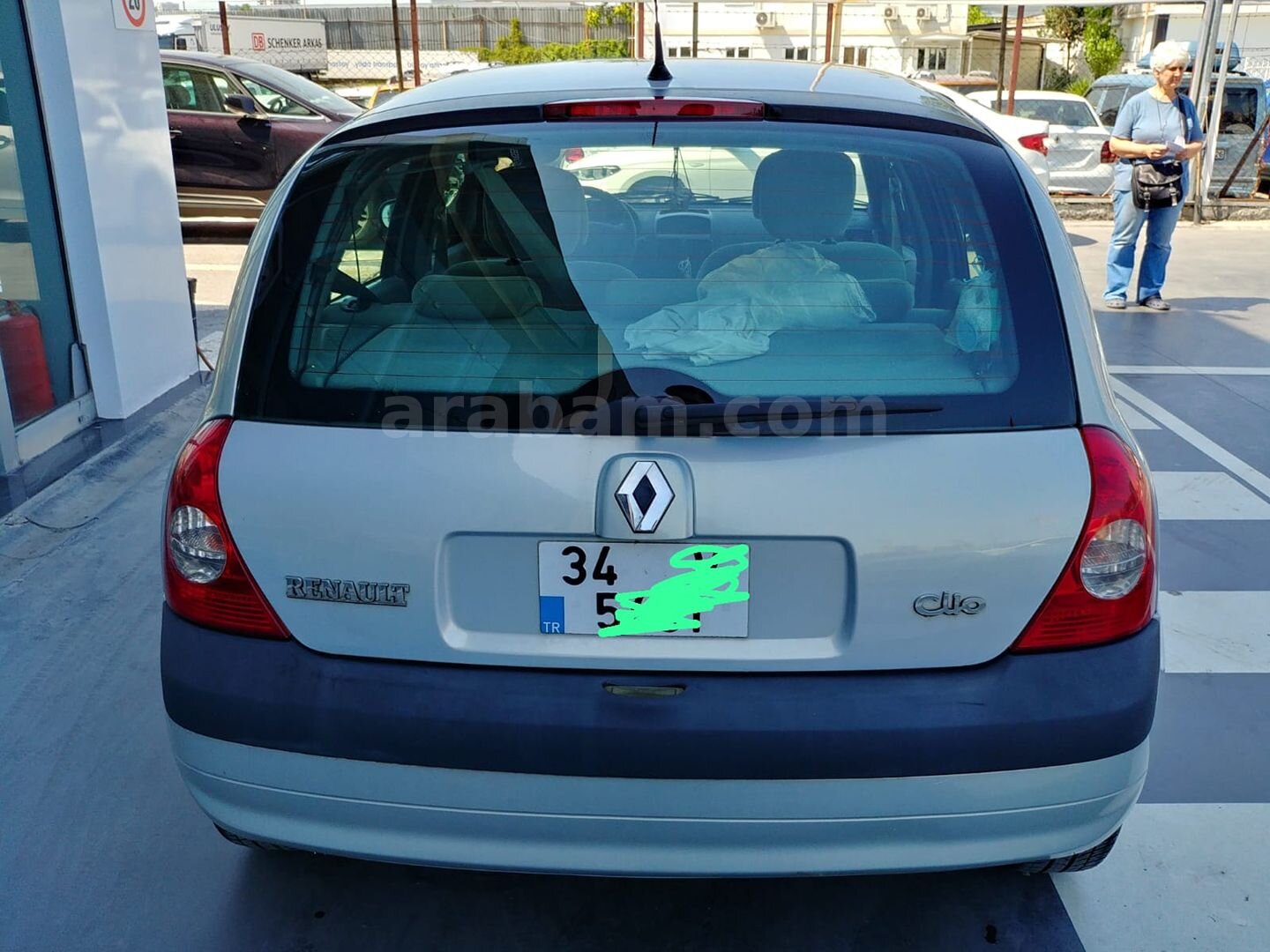 Sahibinden Renault Clio 1.4 Privilege 2003 Model İstanbul 105.000 km Gri 2