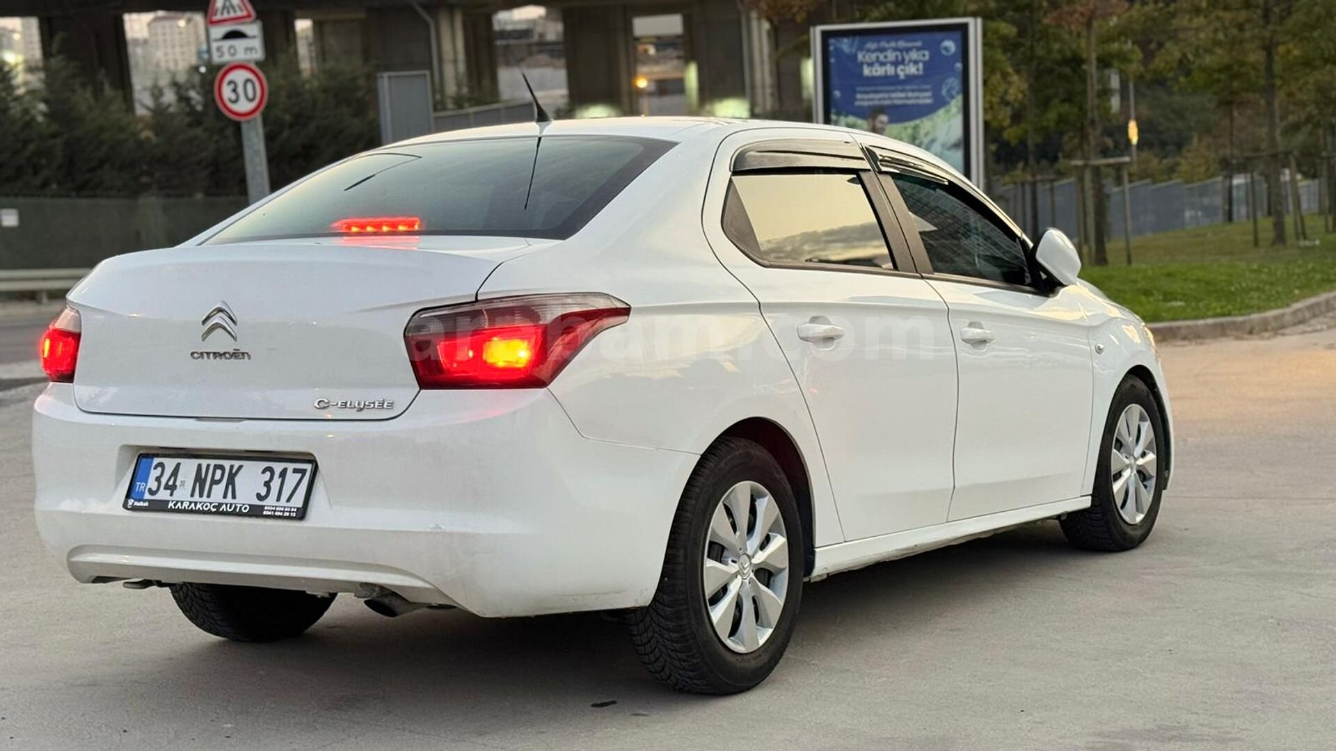 Sahibinden Citroen C-Elysée 1.6 HDi Confort 2016 Model İstanbul 210.000 km Beyaz 2