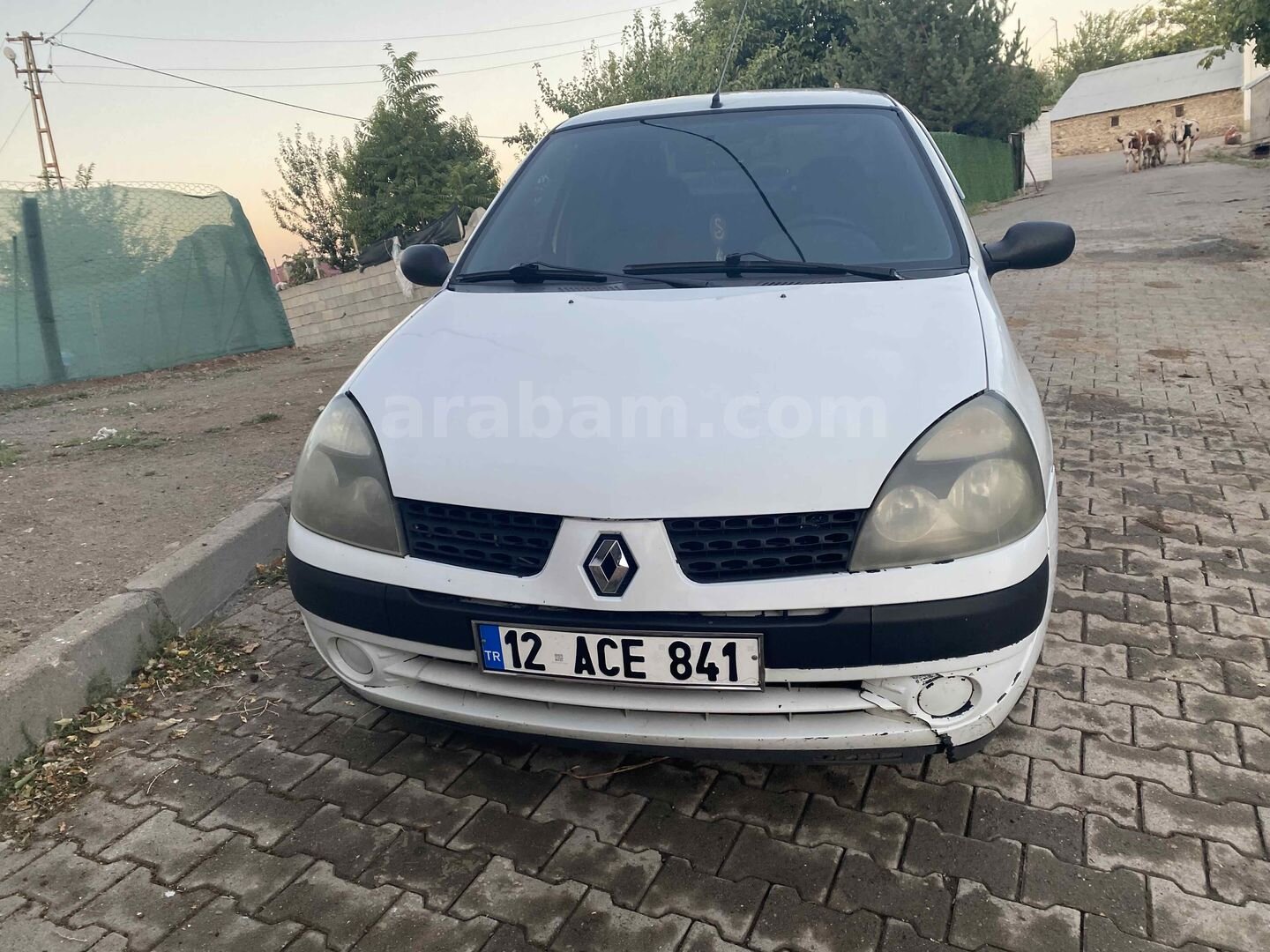 Sahibinden Renault Clio 1.4 Alize 2005 Model Bingöl 237.000 km Beyaz 3