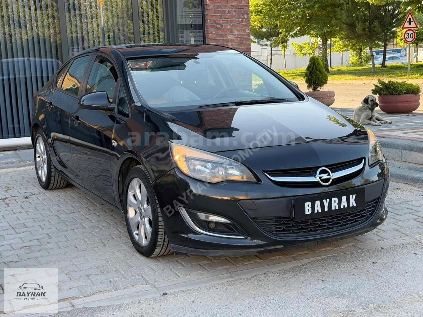 Galeriden Opel Astra 1.6 Business 2013 Model Eskişehir 130.000 km Siyah 7