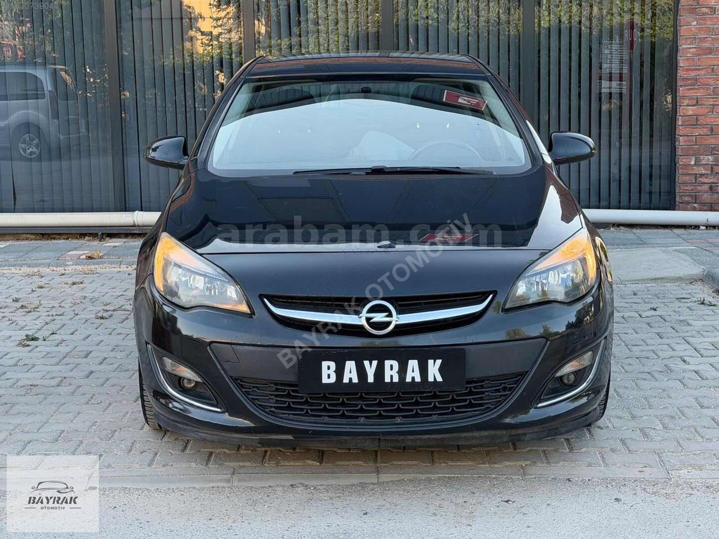 Galeriden Opel Astra 1.6 Business 2013 Model Eskişehir 130.000 km Siyah 2