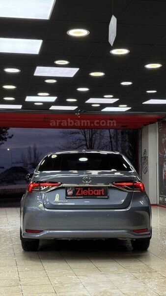 Sahibinden Toyota Corolla 1.5 Dream 2023 Model Erzurum 34.000 km Mavi (metalik)