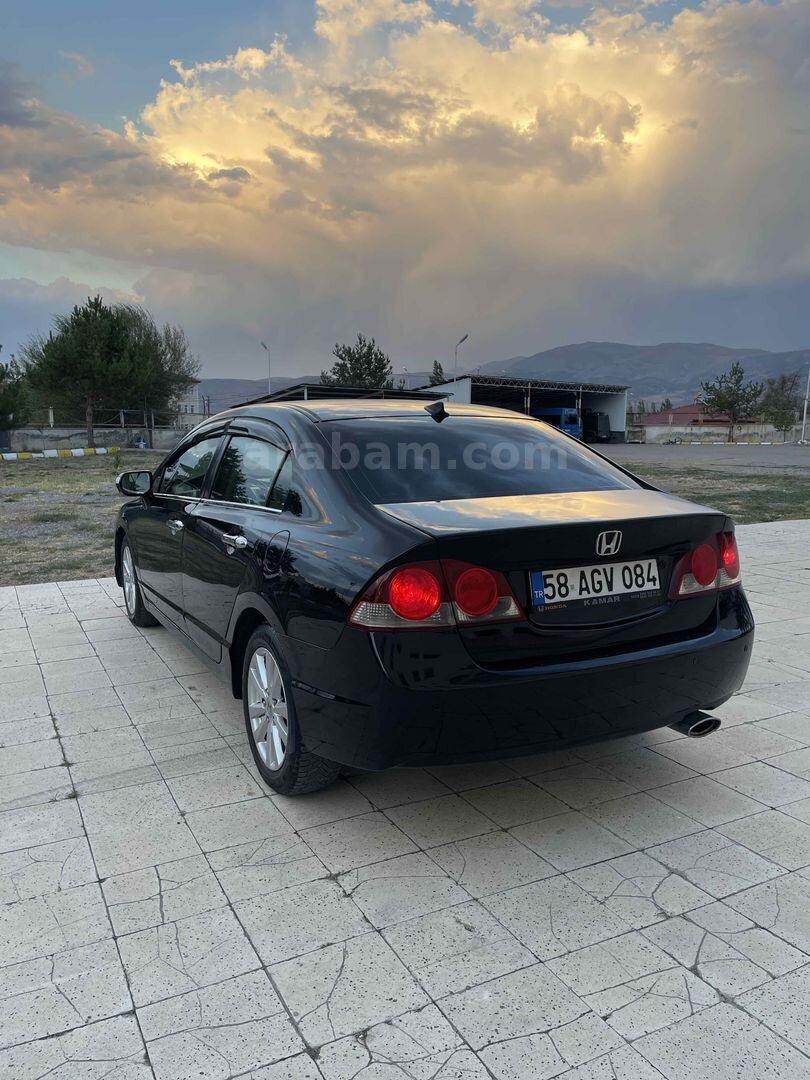 Sahibinden Honda Civic 1.6i VTEC Dream 2009 Model Sivas 282.000 km Siyah 5