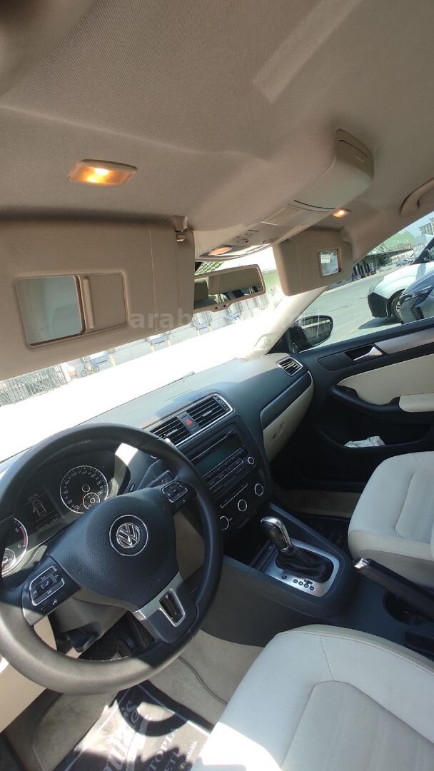 Sahibinden Volkswagen Jetta 1.6 TDi Comfortline 2013 Model İstanbul 189.000 km Siyah 6