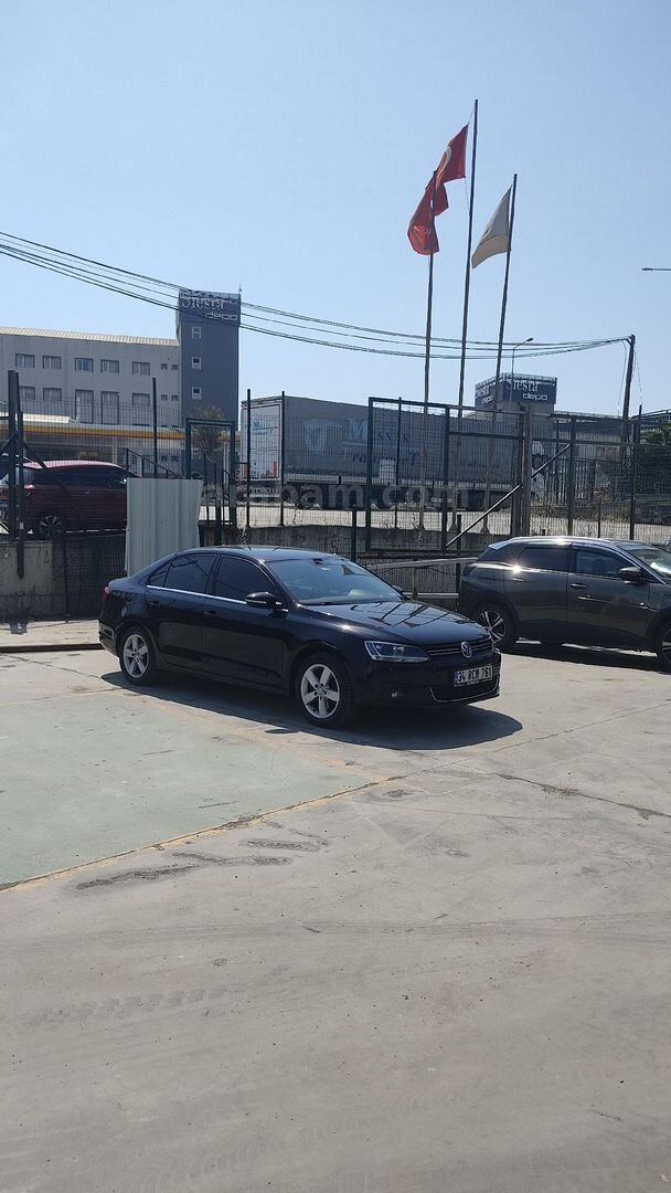 Sahibinden Volkswagen Jetta 1.6 TDi Comfortline 2013 Model İstanbul 189.000 km Siyah 1