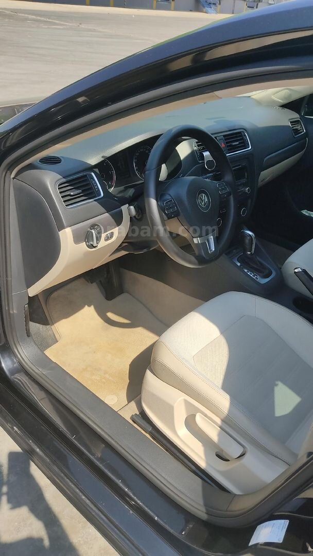 Sahibinden Volkswagen Jetta 1.6 TDi Comfortline 2013 Model İstanbul 189.000 km Siyah 3