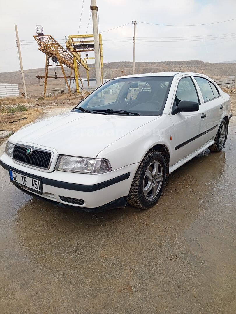 Sahibinden Skoda Octavia 1.6 GLX 2000 Model Ankara 320.000 km Beyaz 5