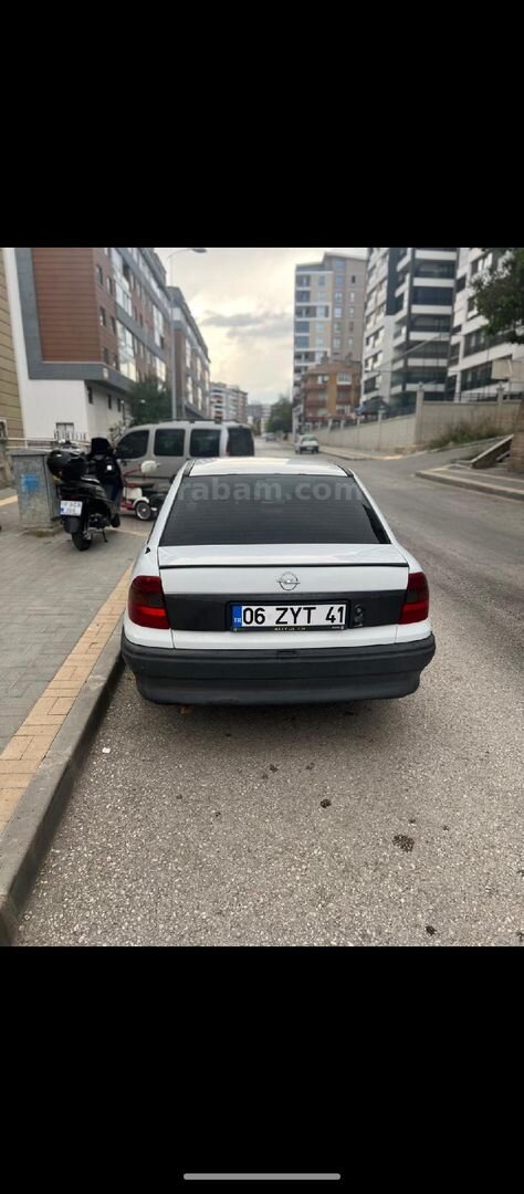 Sahibinden Opel Astra 1.4 Classic 1998 Model Çankırı 303.000 km Beyaz 3