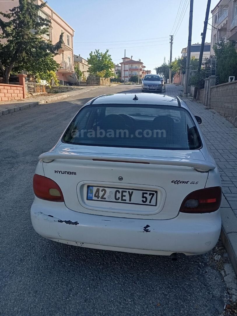 Sahibinden Hyundai Accent 1.5 GLS 1997 Model Karaman 350.000 km Beyaz 3