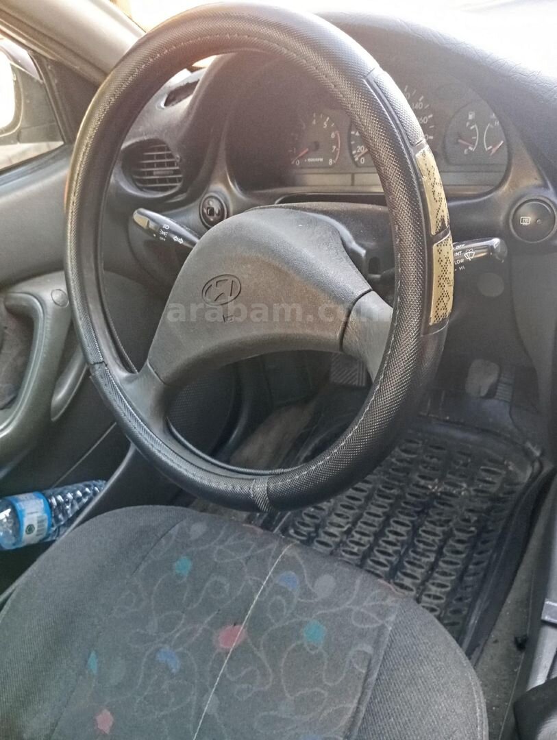 Sahibinden Hyundai Accent 1.5 GLS 1997 Model Karaman 350.000 km Beyaz 6