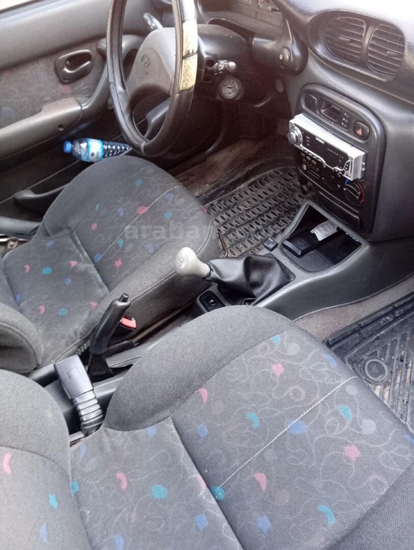 Sahibinden Hyundai Accent 1.5 GLS 1997 Model Karaman 350.000 km Beyaz 5