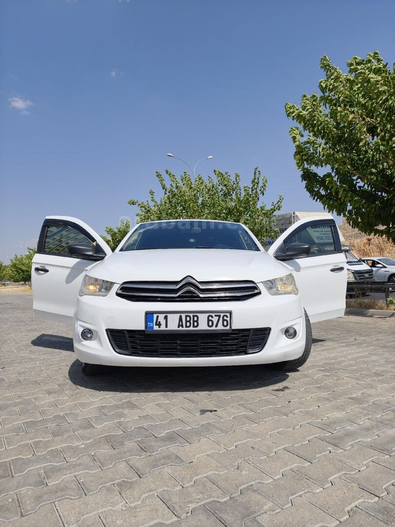Sahibinden Citroen C-Elysée 1.6 HDi Attraction 2015 Model Şanlıurfa 230.000 km Beyaz 6