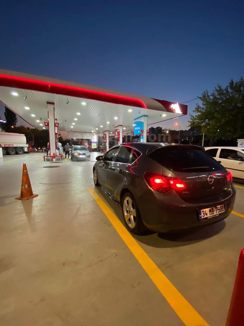 Sahibinden Opel Astra 1.3 CDTI ecoFLEX Cosmo 2011 Model İstanbul 254.000 km Füme 7