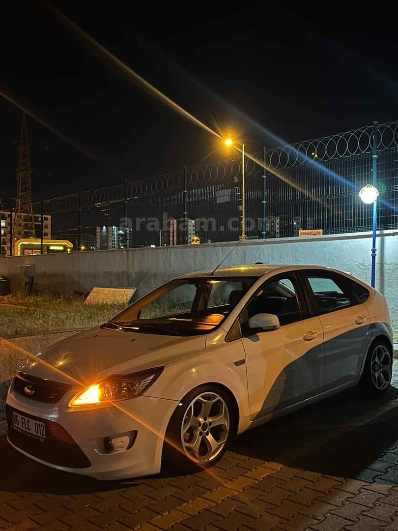 Sahibinden Ford Focus 1.6 Comfort 2011 Model Ankara 208.000 km Beyaz 6