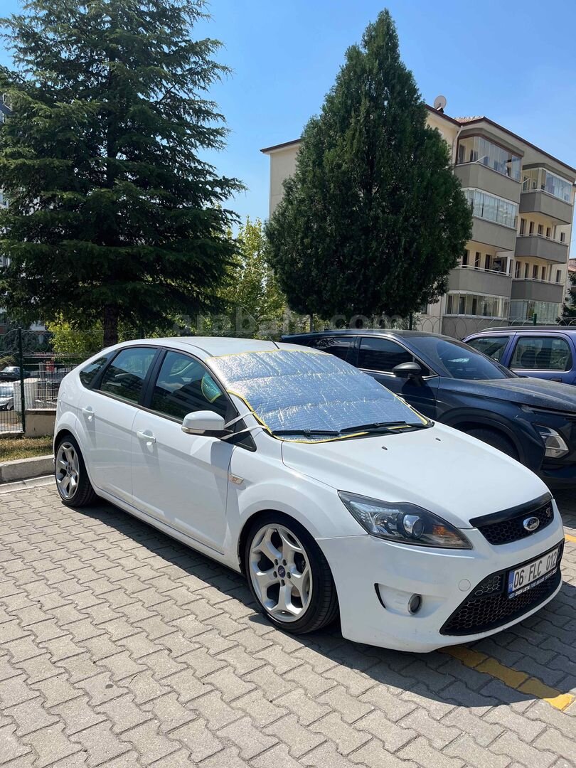Sahibinden Ford Focus 1.6 Comfort 2011 Model Ankara 208.000 km Beyaz 4