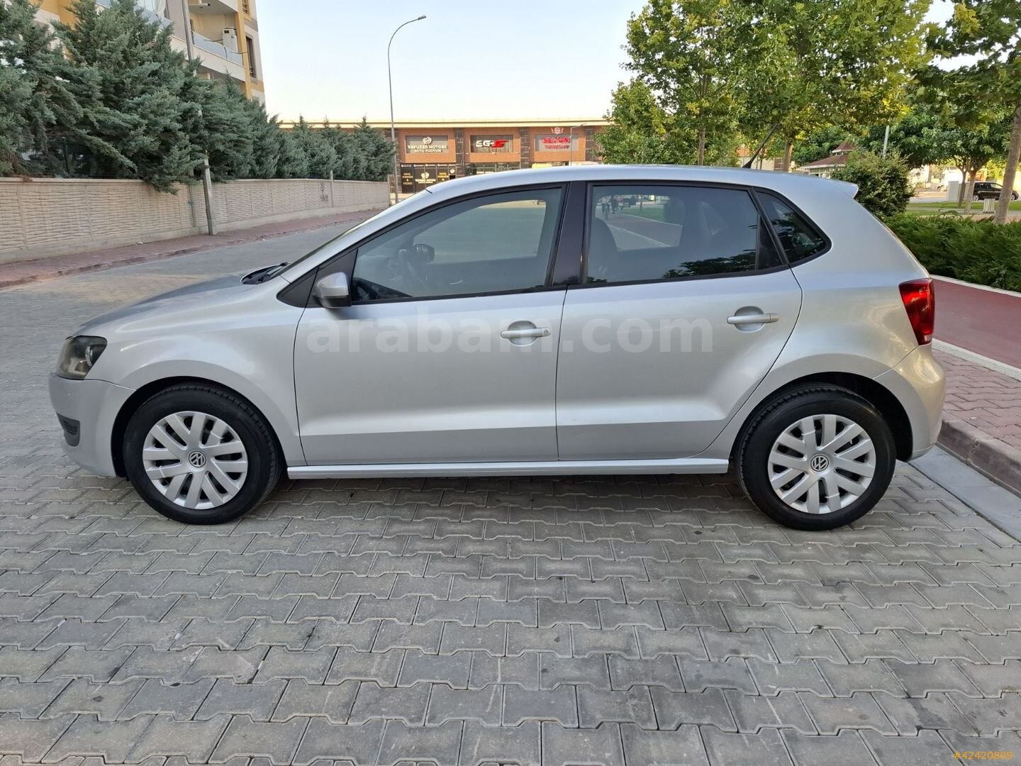 Galeriden Volkswagen Polo 1.4 Comfortline 2012 Model Konya 200.000 km Gri 6