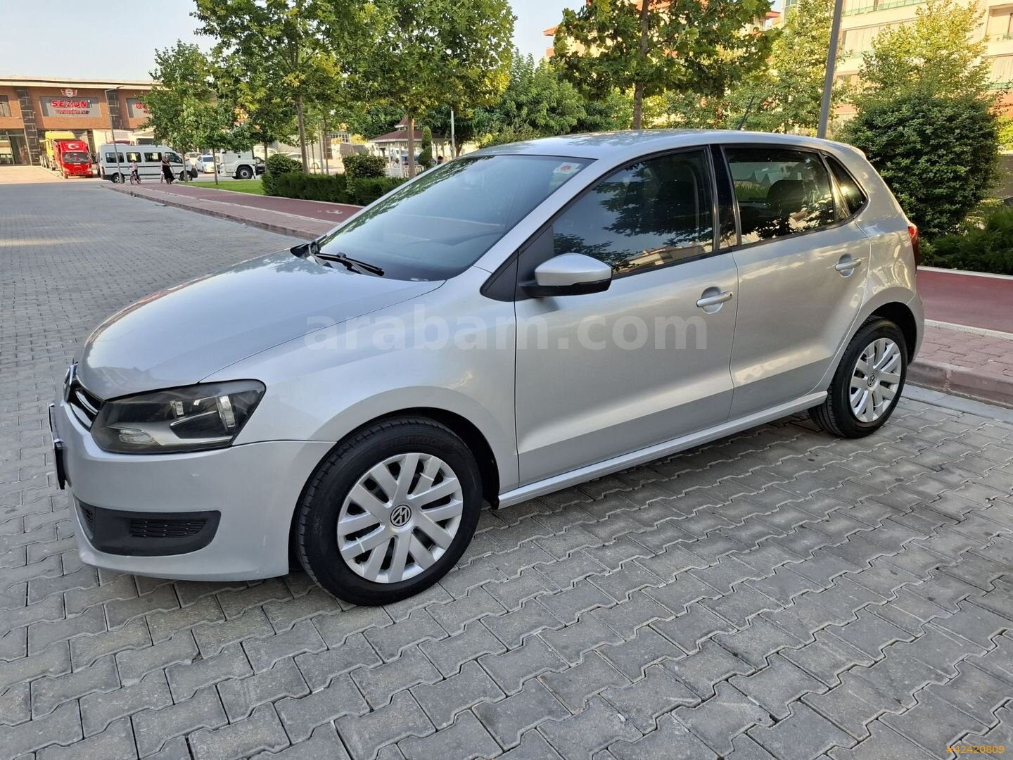 Galeriden Volkswagen Polo 1.4 Comfortline 2012 Model Konya 200.000 km Gri 4