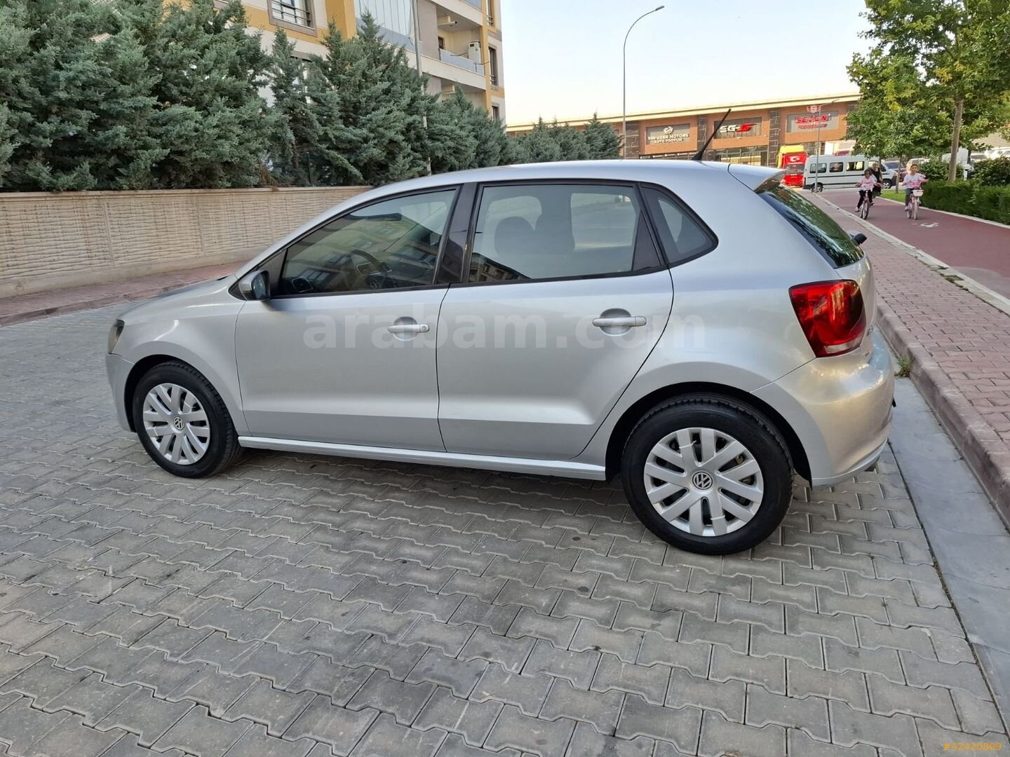 Galeriden Volkswagen Polo 1.4 Comfortline 2012 Model Konya 200.000 km Gri 5