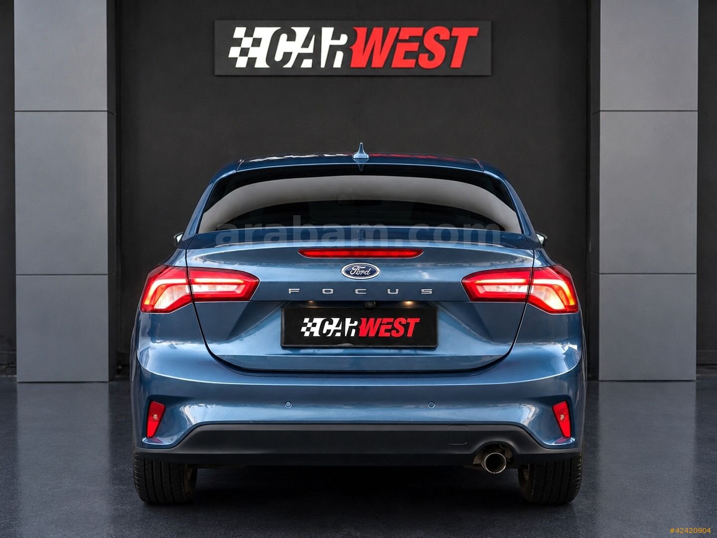 Galeriden Ford Focus 1.5 EcoBlue Titanium Stil 2025 Model İstanbul 50.000 km Mavi 5