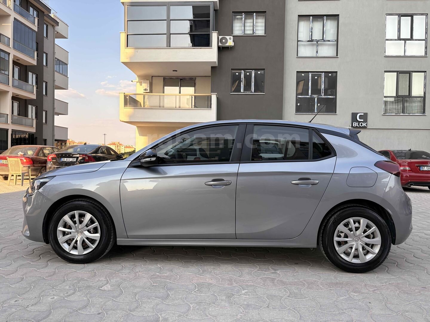 Sahibinden Opel Corsa 1.2 Essential 2020 Model Denizli 51.600 km Gri 3
