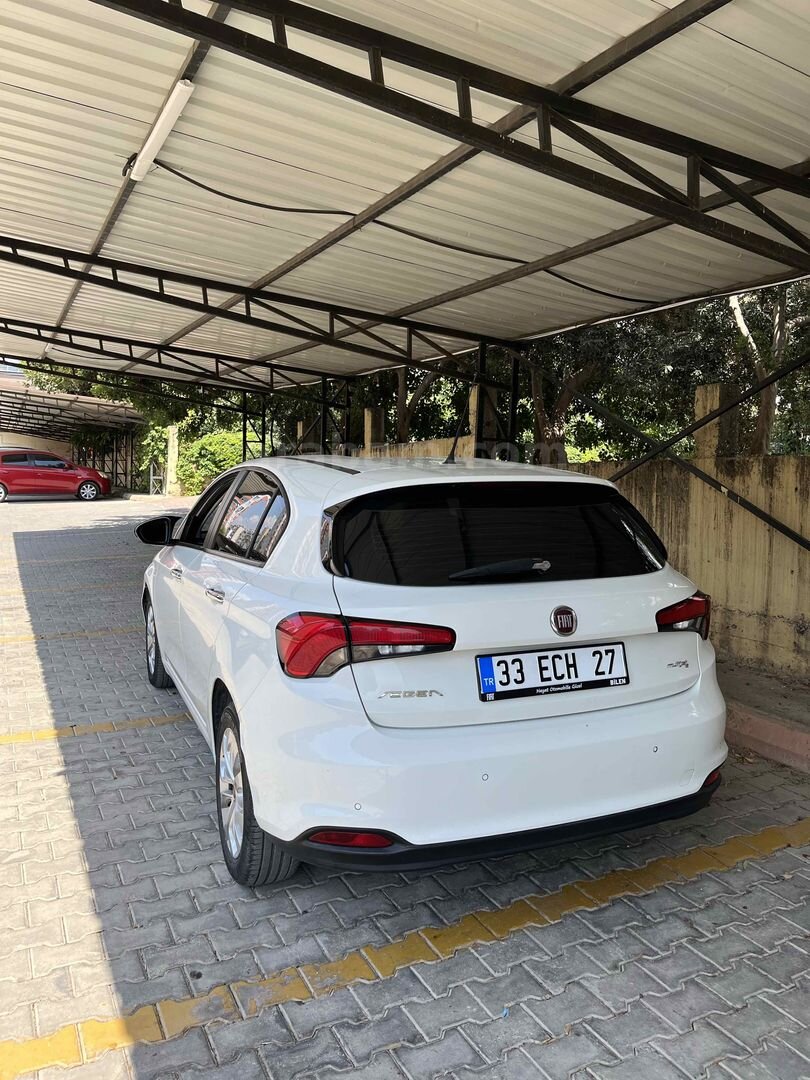 Sahibinden Fiat Egea 1.6 Multijet Urban Plus 2016 Model Mersin 100.500 km Beyaz 3