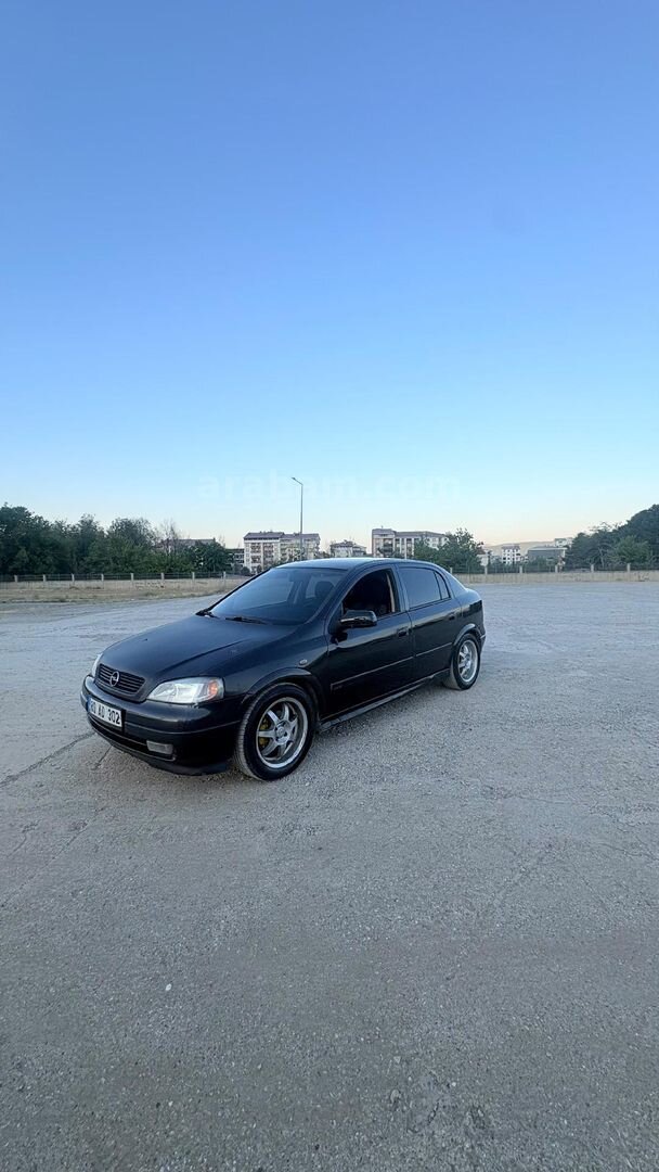 Sahibinden Opel Astra 1.6 CD 2000 Model Bitlis 305.000 km Siyah 4